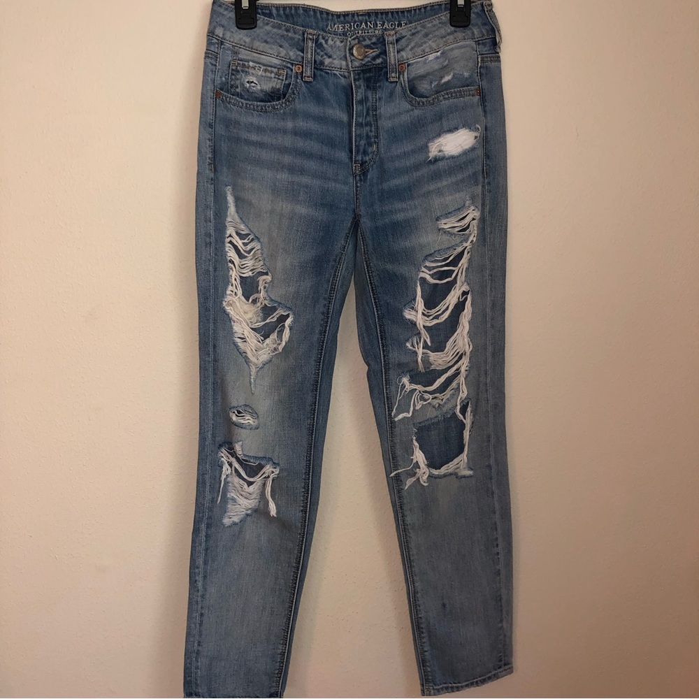American Eagle Mom Jeans